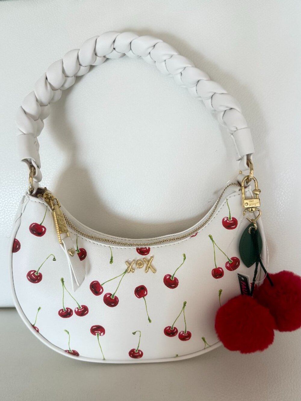 NWT BETSEY JOHNSON XONORTHY WOVEN SHOULDER BAG PURSE WHITE CHERRY CHARM